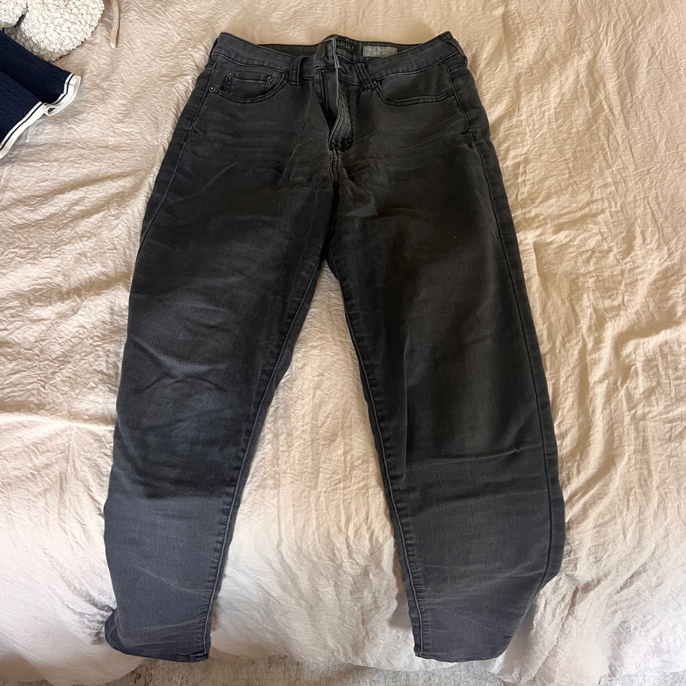 black high waisted jegging